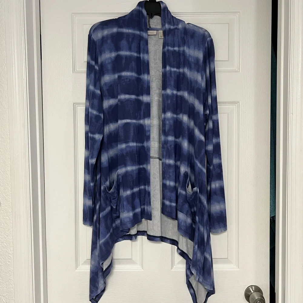 LOGO by Lori Goldstein SO SOFT Blue Tie-Dye Cardigan. - Picture 1 of 14